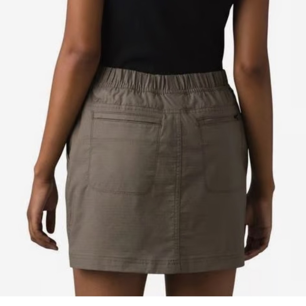 Prana Women’s Elastic Waist Double Peak Skort Size 2 Brand New - Picture 2 of 8